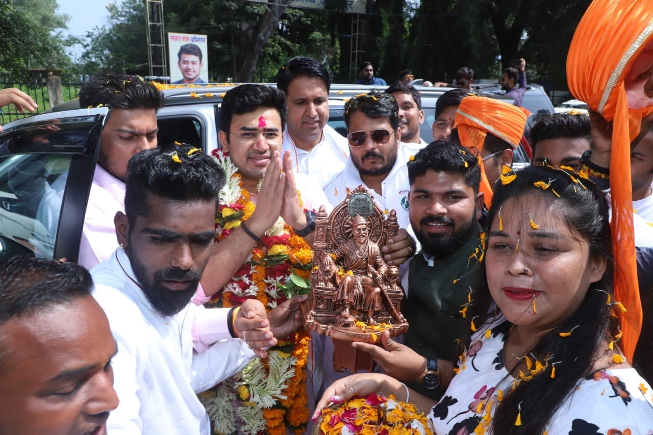 देश विरोधी लोगों से यात्रा के दौरान राहुल गांधी मार्गदर्शन ले रहे- तेजस्वी सूर्या
