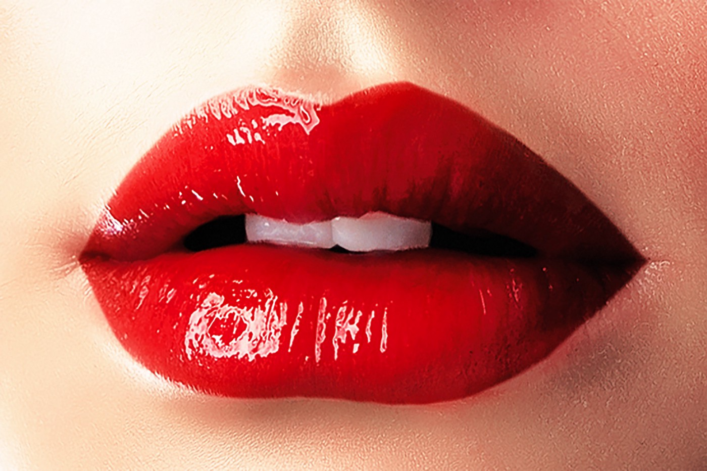 इस देश में Red Lipstick के उपयोग पर पर लगा बैन ,जानिए क्या है वजह